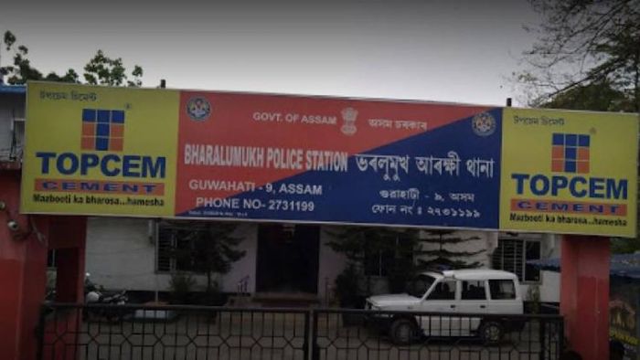 Prisoner escapes from police custody ; family hands him back to police in Guwahati