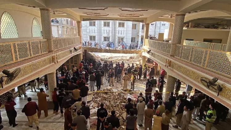 Massive blast at mosque in Pakistan’s Peshawar; death toll rises to 28, 120 injured Massive blast at mosque in Pakistan’s Peshawar; death toll rises to 28, 120 injured