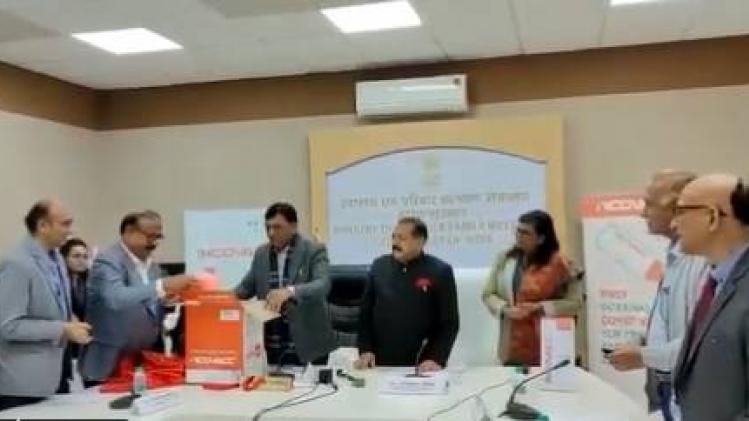 Union Health Minister Dr. Mansukh Mandaviya unveils world’s first intranasal COVID-19 vaccine 'iNNCOVACC' in New Delhi