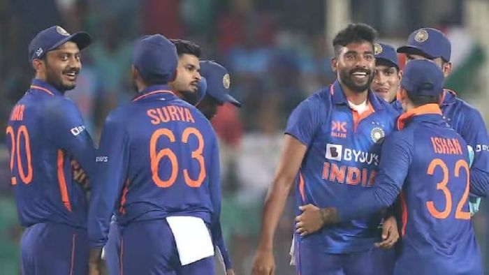 India beats Sri Lanka by 317 runs, wins ODI series 3-0