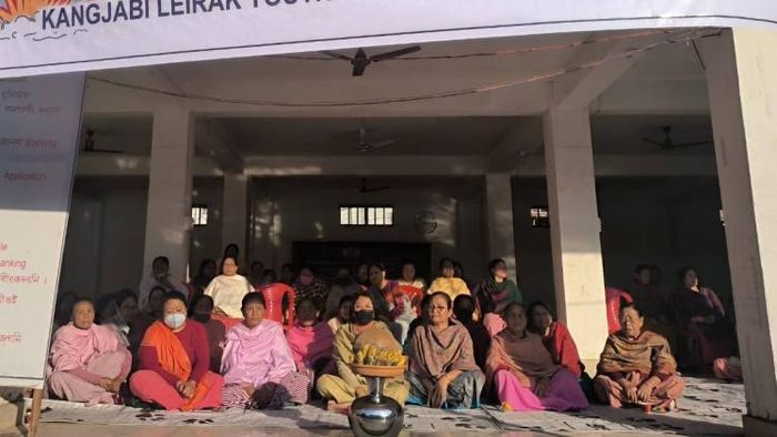 Massive protest by locals demanding stern punishment for culprits involved in Imphal bomb attack