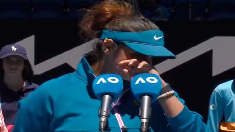 Sania Mizra is in tears after her defeat