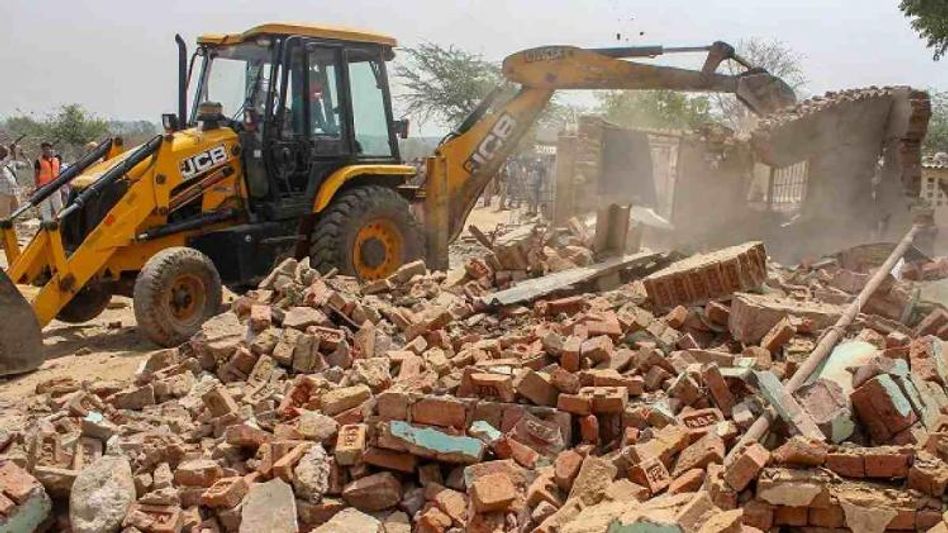District administration dismantles Jamiat-e-Ulema office allegedly on encroached land in Nagaon District administration dismantles Jamiat-e-Ulema office allegedly on encroached land in Nagaon