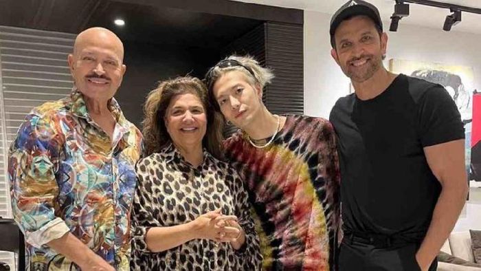 Fans erupt in excitement as they see "Hrithik Roshan with Jackson Wang"