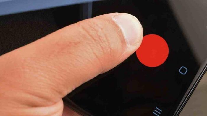 Woman records Indore Court proceedings