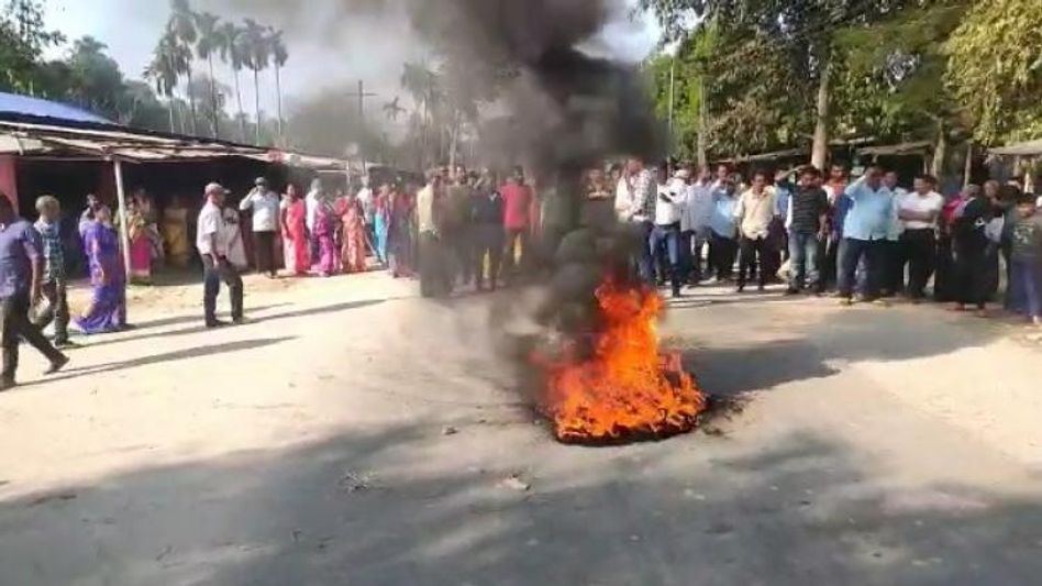 Assam : Massive protests erupts against the inclusion of 60 villages in BTR Assam : Massive protests erupts against the inclusion of 60 villages in BTR