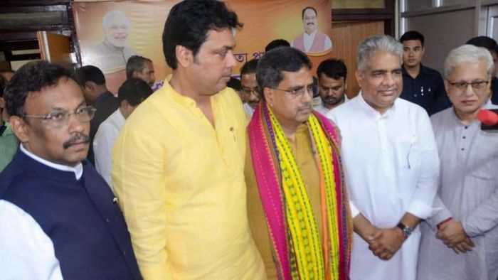 Tripura BJP leaders meet on candidate selection, leave for Delhi to attend Parliamentary Board Meeting