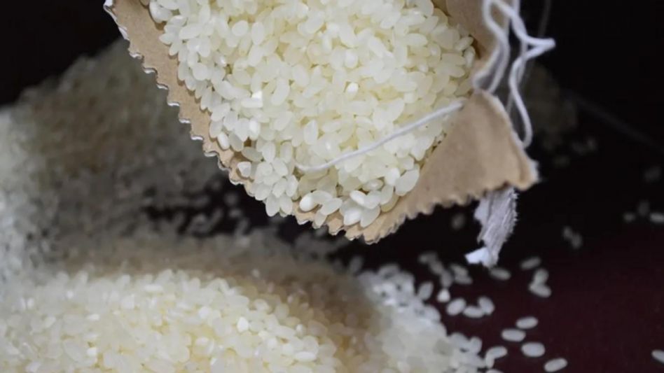 Sikkim: Rice distributed free of cost to beneficiaries covered under National Food Security Act Sikkim: Rice distributed free of cost to beneficiaries covered under National Food Security Act