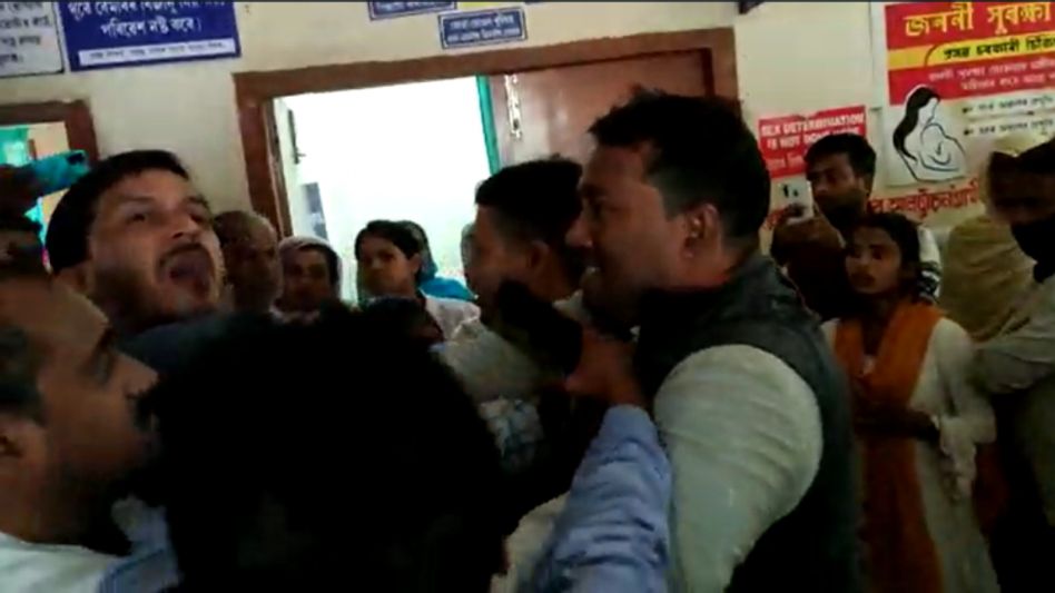 Assam: On-duty doctor assaulted at Barpeta Civil Hospital, 3 arrested Assam: On-duty doctor assaulted at Barpeta Civil Hospital, 3 arrested