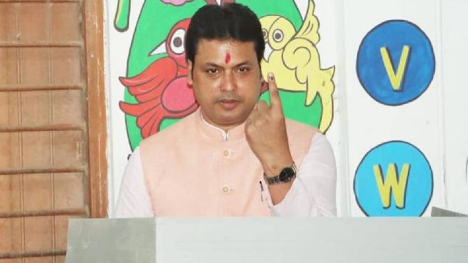 Tripura Assembly Elections 2023 Live Updates: BJP MP and former CM Biplab Kumar Deb casts his vote in Udaipur Tripura Assembly Elections 2023 Live Updates: BJP MP and former CM Biplab Kumar Deb casts his vote in Udaipur