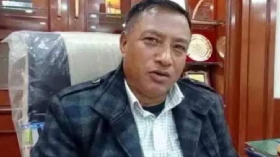 Meghalaya Elections 2023: BJP candidate AL Hek casts vote in East Khasi Hills Meghalaya Elections 2023: BJP candidate AL Hek casts vote in East Khasi Hills