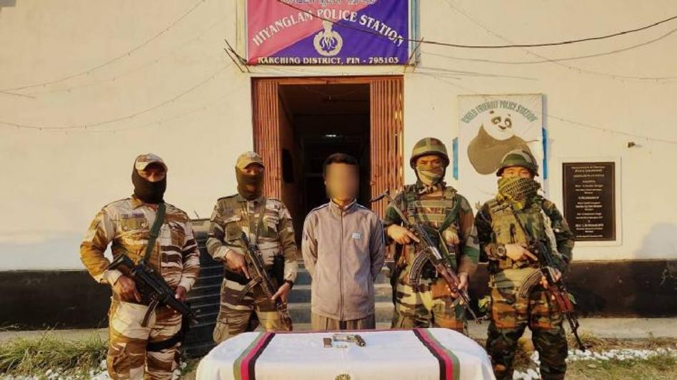 Manipur: Assam Rifles apprehends KCP insurgent with arms and ammunition in Hiyanglam Manipur: Assam Rifles apprehends KCP insurgent with arms and ammunition in Hiyanglam