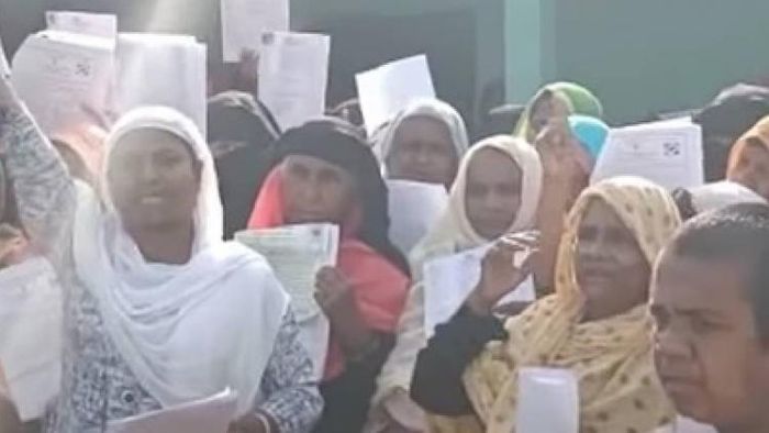 Assam: Women protest against MLA Nurul Huda over controversy surrounding 'Orunodoi' scheme in Juria