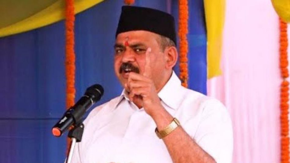 RSS leader Baisistha Bujarbaruah criticizes Assam government; asks to reduce dependence on alcohol revenue RSS leader Baisistha Bujarbaruah criticizes Assam government; asks to reduce dependence on alcohol revenue