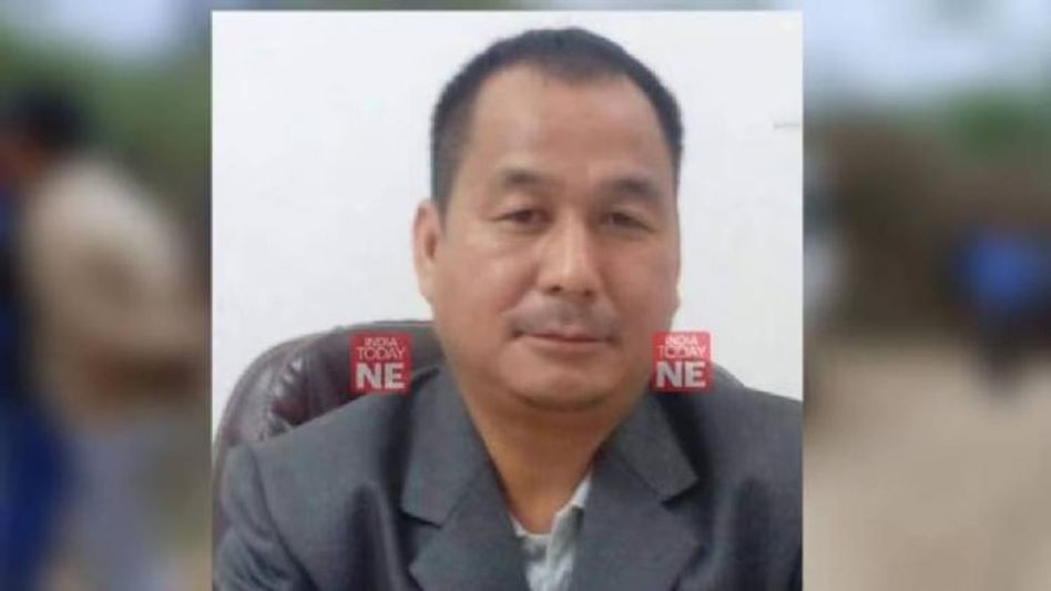 Arunachal: Kin of dead APPSC officer agrees to follow law, decides not to cremate body outside office Arunachal: Kin of dead APPSC officer agrees to follow law, decides not to cremate body outside office