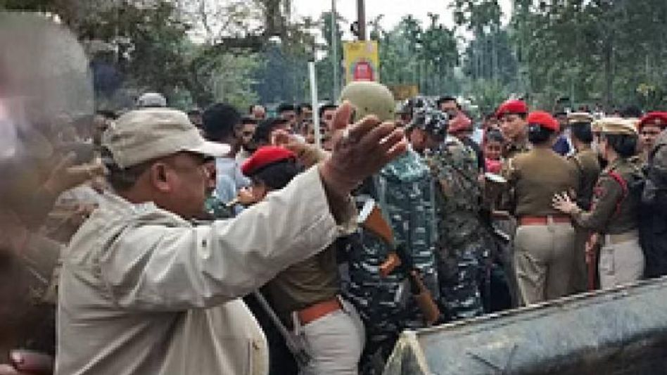 Assam: Massive uproar in Digboi’s Bogapani after eviction drive carried out by railways Assam: Massive uproar in Digboi’s Bogapani after eviction drive carried out by railways