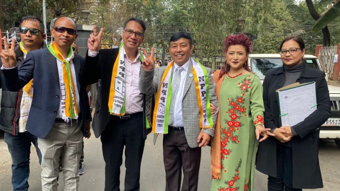 18 BJP leaders join National People’s Party