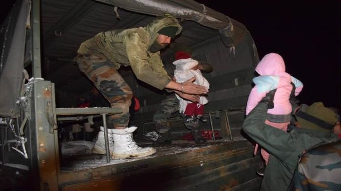 Indian Army rescues 370 tourists stranded in heavy snowfall in East Sikkim