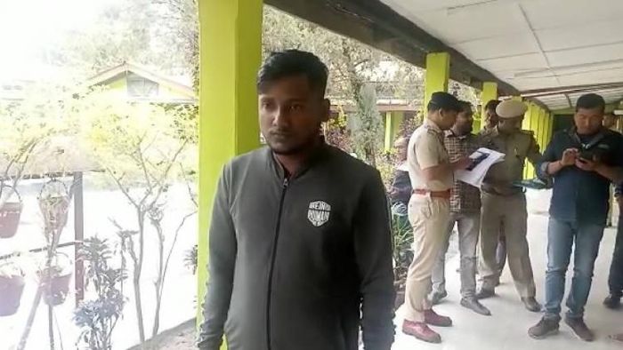 Assam: Notorious cyber criminal Mushabir Hussain surrenders to Morigaon Police