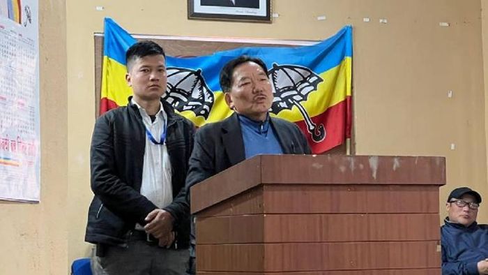 SDF President Pawan Chamling urges support for Sikkim Bachao Abhiyan at zonal meeting in Geyzing