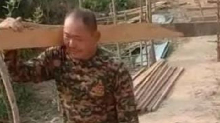 Drunk police officer shoots dead two colleagues