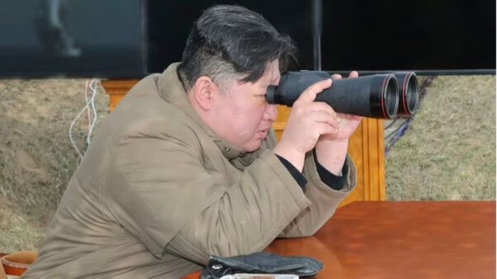 Kim Jong Un puts entire city under lockdown
