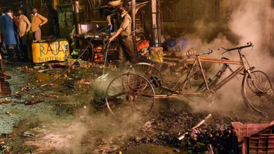 West Bengal: Fresh violence breaks out in Howrah, day after arson on 'Ram Navami' West Bengal: Fresh violence breaks out in Howrah, day after arson on 'Ram Navami'