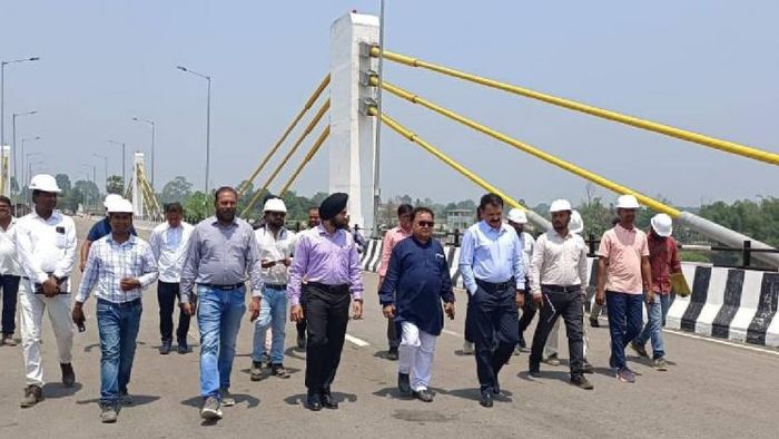Tripura: Bangladesh High Commissioner to India and Land Ports Authority of India chairman visit Maitri Setu