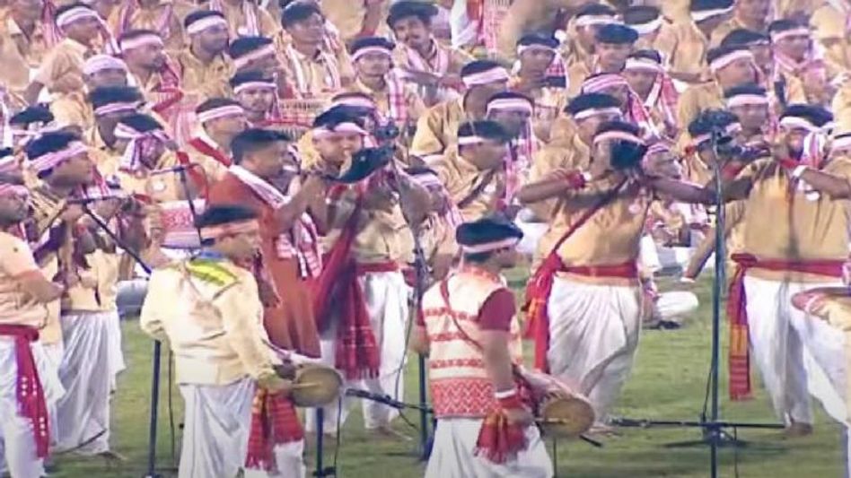 Assam sets another Guinness World Record for largest live group performance of traditional DHOL Assam sets another Guinness World Record for largest live group performance of traditional DHOL