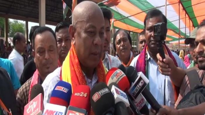 Assam: BPF Chief Hagrama Mohilary accuses BTR Chief Pramod Boro of running a syndicate in Srirampur