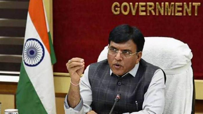 Union Health Minister to chair review meet with state health ministers amid surge in COVID cases