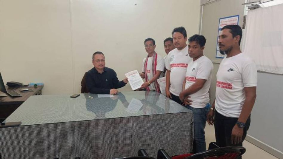 Manipur's Youths' Front of Assam demands inclusion of Manipuri as associate official language in Assam Manipur's Youths' Front of Assam demands inclusion of Manipuri as associate official language in Assam