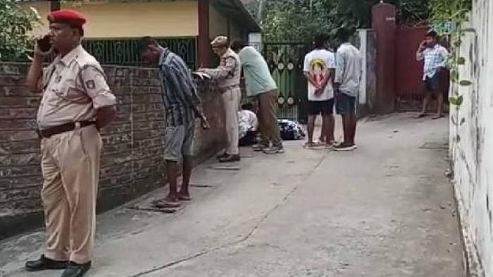 City police investigating the crime scene