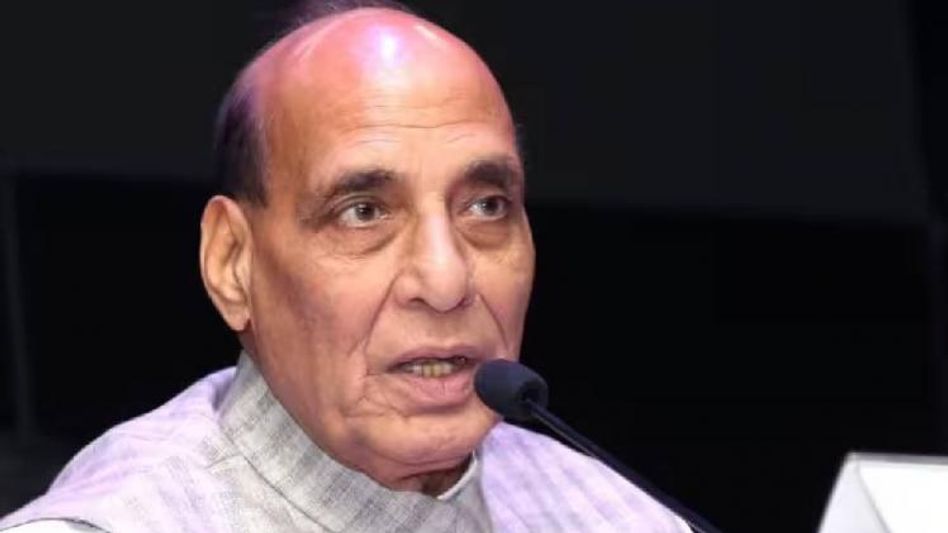 Defence Minister Rajnath Singh directs army commanders to keep a close watch on India-China border as situation still ‘tense’ Defence Minister Rajnath Singh directs army commanders to keep a close watch on India-China border as situation still ‘tense’