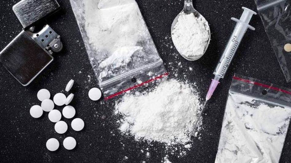 Assam Police seize 1.3 kg of heroin from vehicle coming from Manipur, 2 held Assam Police seize 1.3 kg of heroin from vehicle coming from Manipur, 2 held
