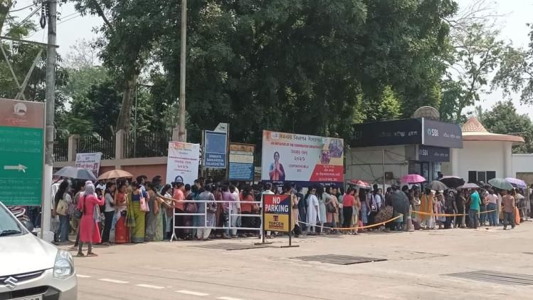 Assam: Long queue at Kalakshetra to avail free passes for Bihu celebrations Assam: Long queue at Kalakshetra to avail free passes for Bihu celebrations