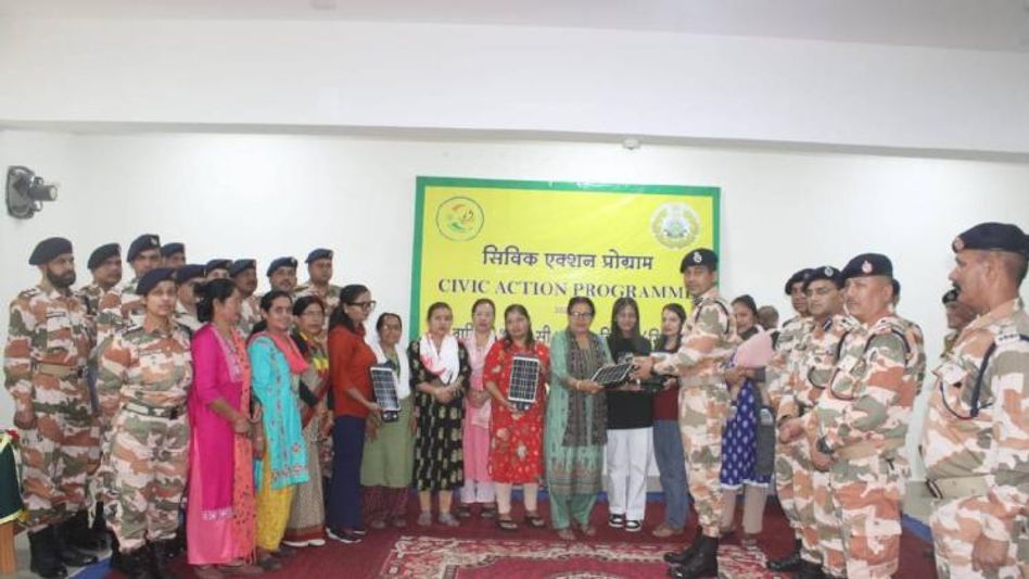 Sikkim: ITBP distributes solar street lights under Civic Action Programme, promotes welfare schemes for border villagers Sikkim: ITBP distributes solar street lights under Civic Action Programme, promotes welfare schemes for border villagers