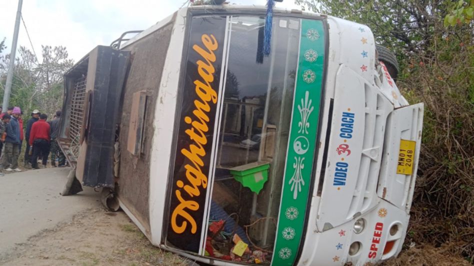 Manipur: 13 students injured in bus mishap in Ukhrul district Manipur: 13 students injured in bus mishap in Ukhrul district