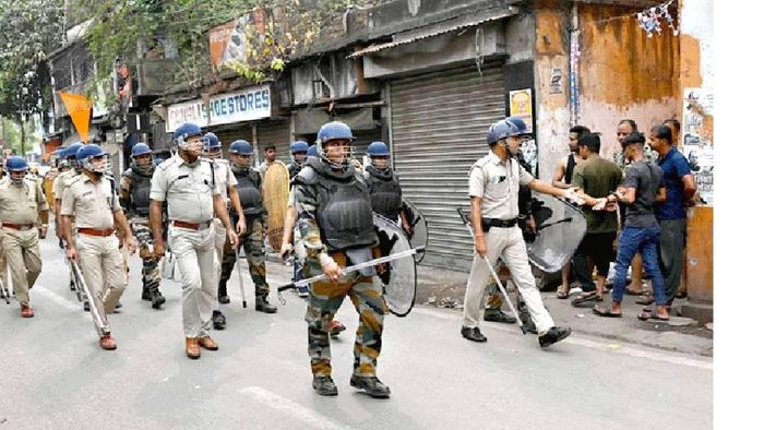 Army deployed in Manipur's Imphal as clashes reignite, curfew reimposed