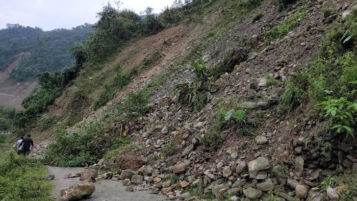 Arunachal: Rampant landslides and road erosion plague majestic Kurung Kumey district, bordering China