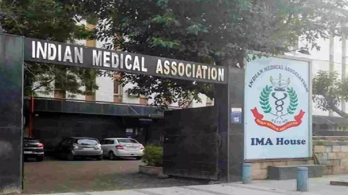 Assam medical community expresses resentment over misbehavior of Deputy Commissioner