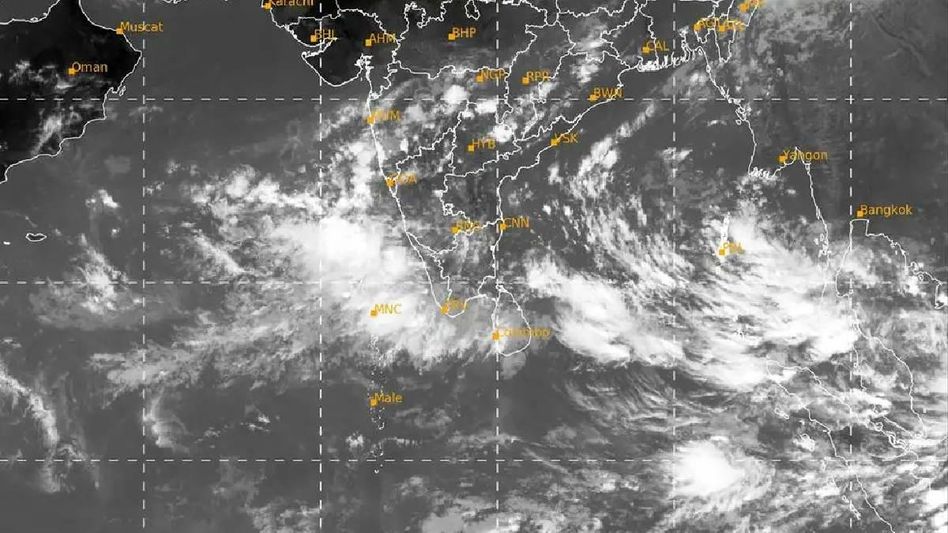 Cyclone Mocha likely to hit Odisha and West Bengal coast on May 8 Cyclone Mocha likely to hit Odisha and West Bengal coast on May 8