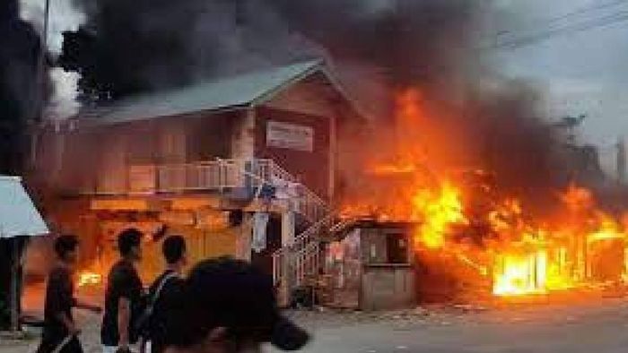 Manipur continues to reel under tense situation