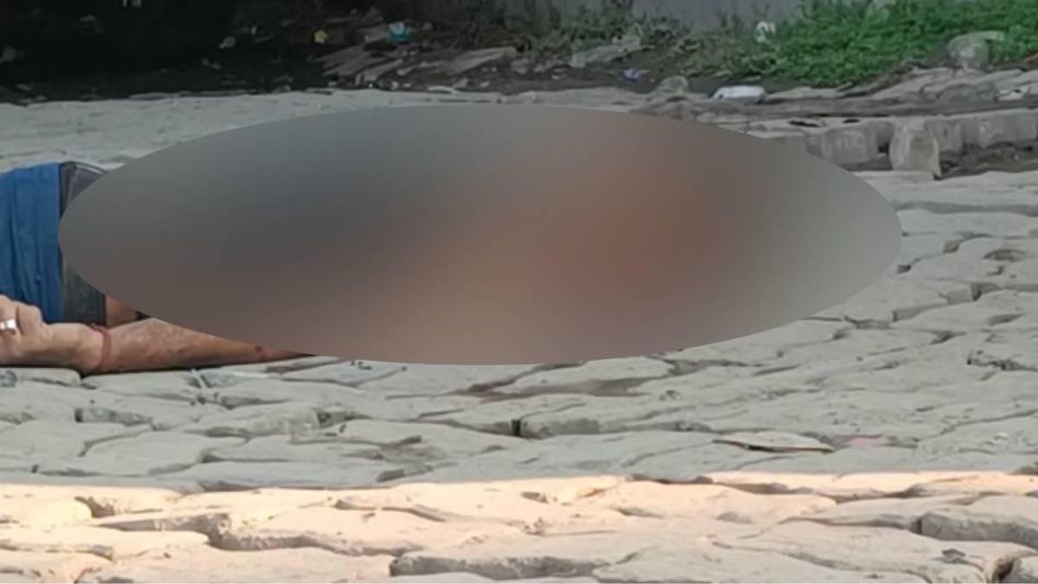 Assam: Unidentified body of youth found lying at Dhubri bus terminal, murder suspected Assam: Unidentified body of youth found lying at Dhubri bus terminal, murder suspected