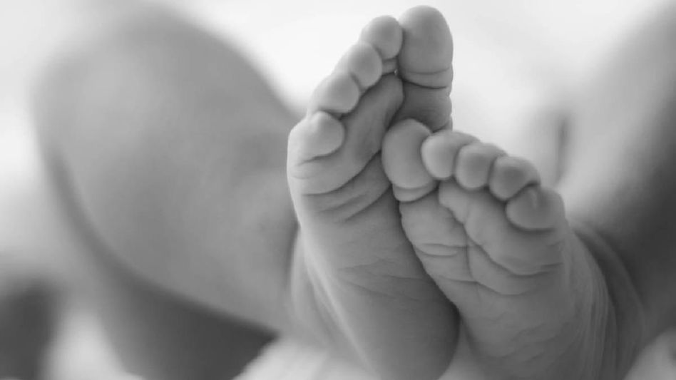 Assam: Dibrugarh hospital staff allegedly dumps newborn in a dike Assam: Dibrugarh hospital staff allegedly dumps newborn in a dike