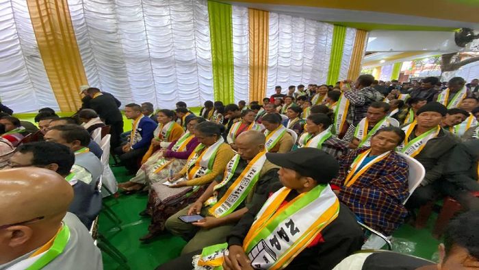 PDF MLAs merged with NPP