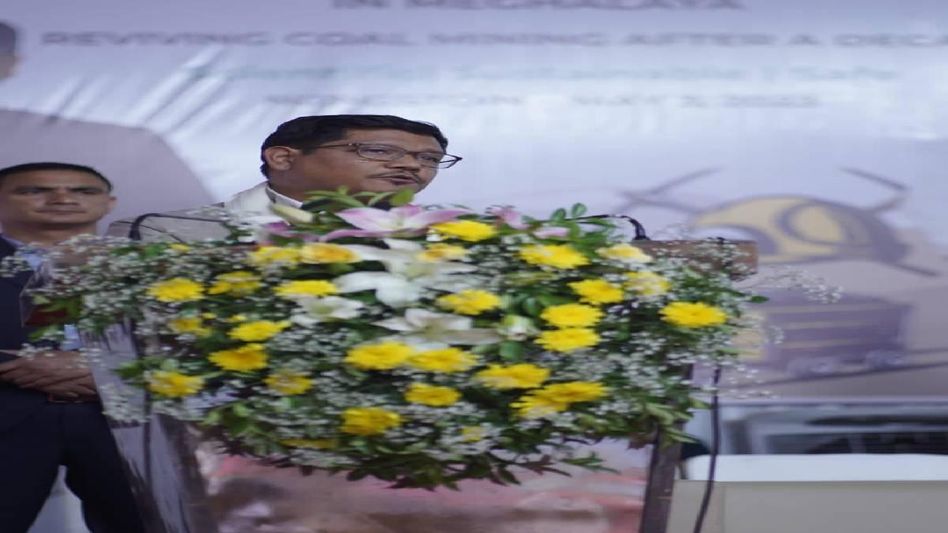 Meghalaya: Coal miners felicitate CM Conrad Sangma after historic approval from Centre for mining Meghalaya: Coal miners felicitate CM Conrad Sangma after historic approval from Centre for mining