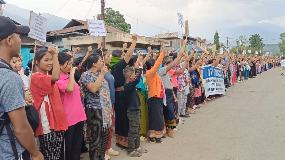 Manipur violence: Kuki protestors demands Central government to take immediate action against CM Biren Singh  Manipur violence: Kuki protestors demands Central government to take immediate action against CM Biren Singh