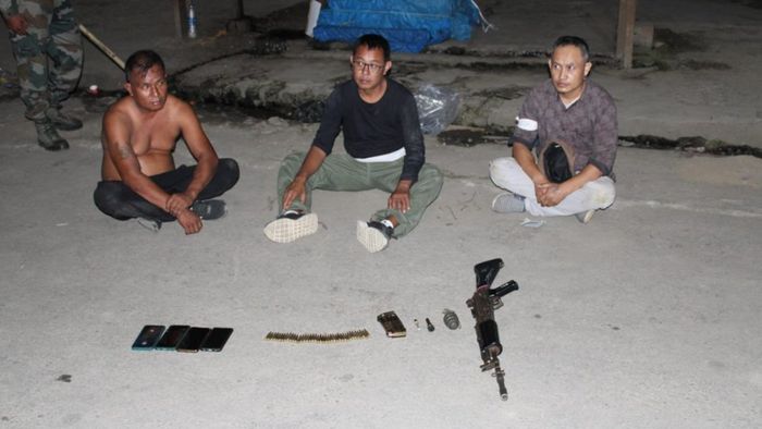 Three miscreants held with arms and ammunition in East Imphal