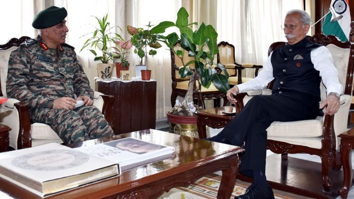 Army’s 4 Corps commander briefs Governor about security situation in Arunachal